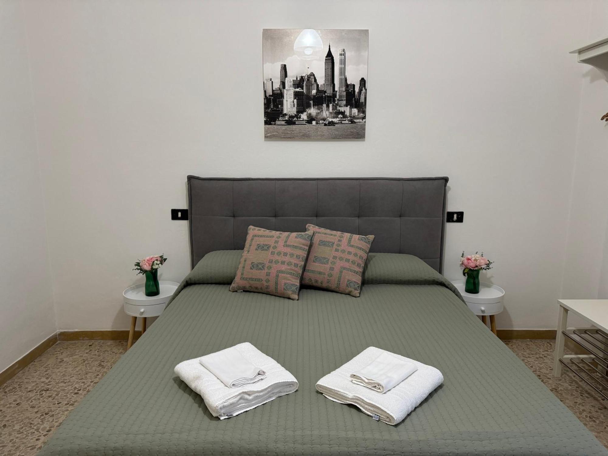 The Galaxy House Hotell Pisa Eksteriør bilde